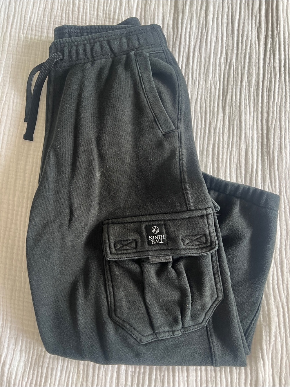 Ninth Hall youth Black Cargo Pants Like New